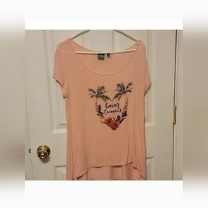 NY&Co "Going Coconuts" shirt, medium, super soft!
